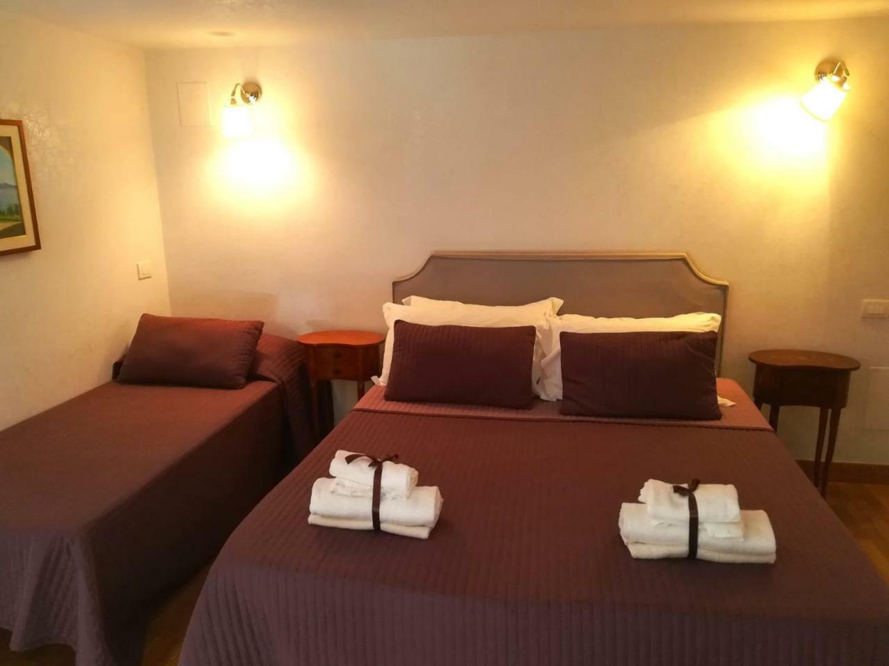 Casalice Mini Apartments Napoli Exteriör bild